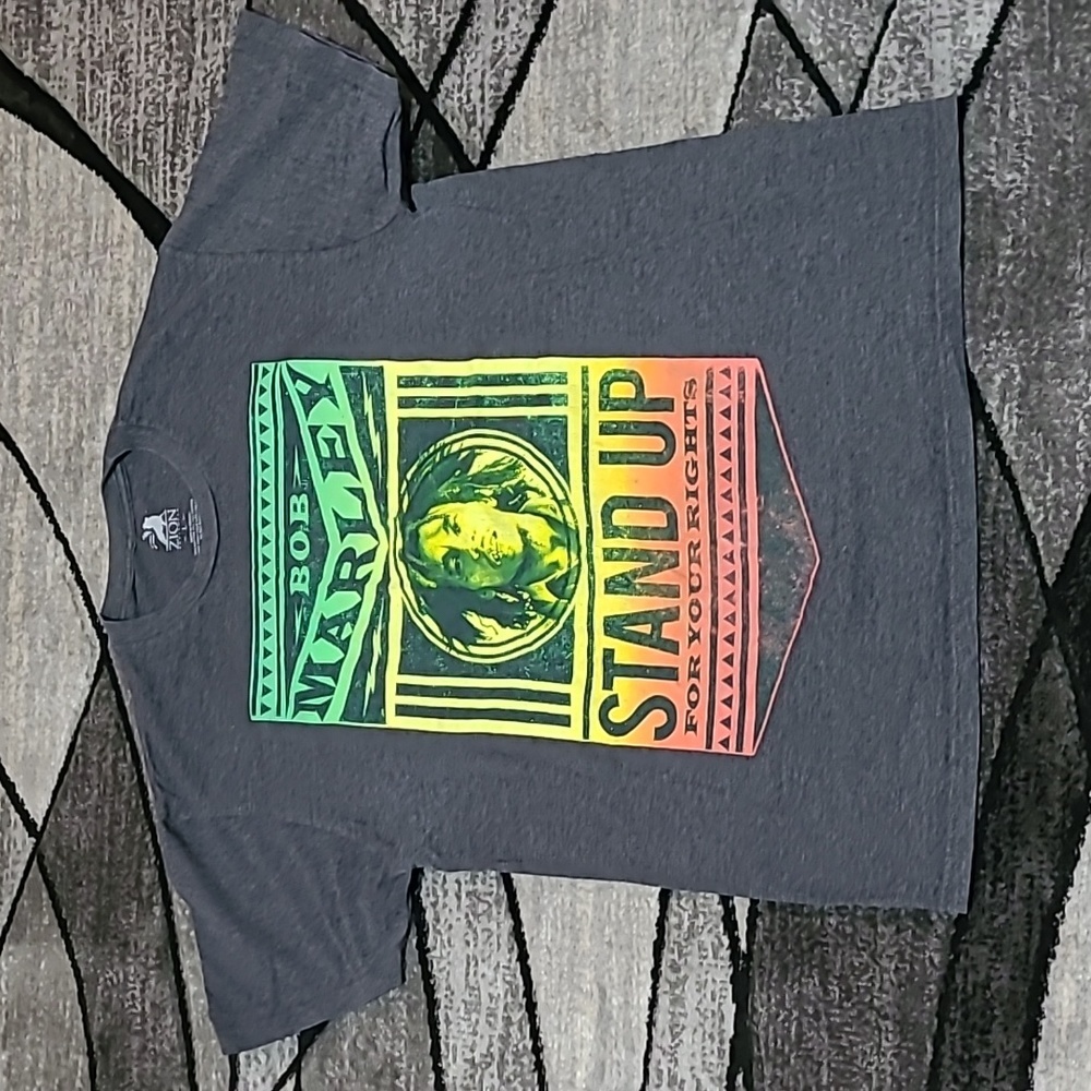 BOB MARLEY STAND UP FOR YOUR RIGHTS GRAPHIC CREW-NECK TEE-SHIRT ZION ROOTSWEAR